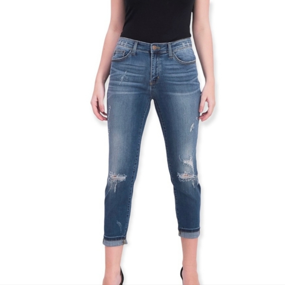 Judy Blue Distressed Relaxed Fit Crop Jeans Strecth JB8271 DK High Rise